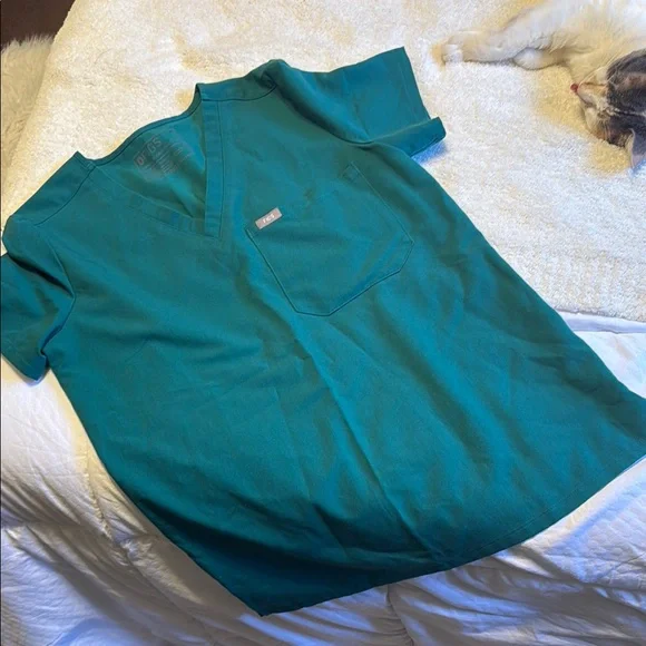 Figs Jade Green Scrub Top - Picture 3 of 8